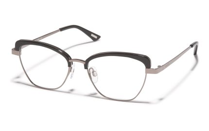 1682 07 55/17 Euro_Eyewear Revlon
